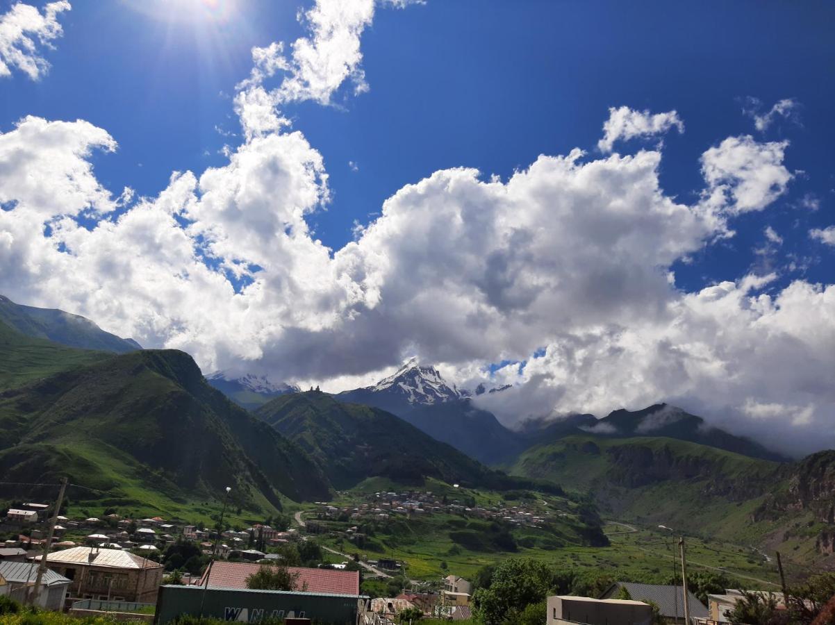 Guesthouse Andro Burduli Kazbegi Exterior foto